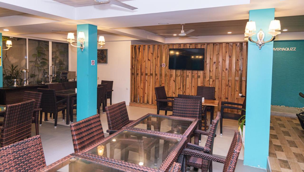 Aquzz Hotel & Spa - Maldives Maafushi Exteriör bild