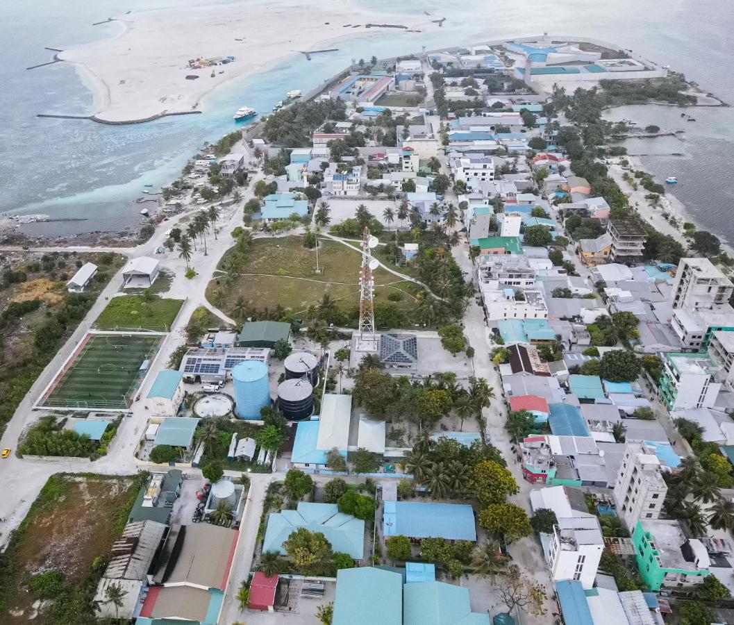 Aquzz Hotel & Spa - Maldives Maafushi Exteriör bild