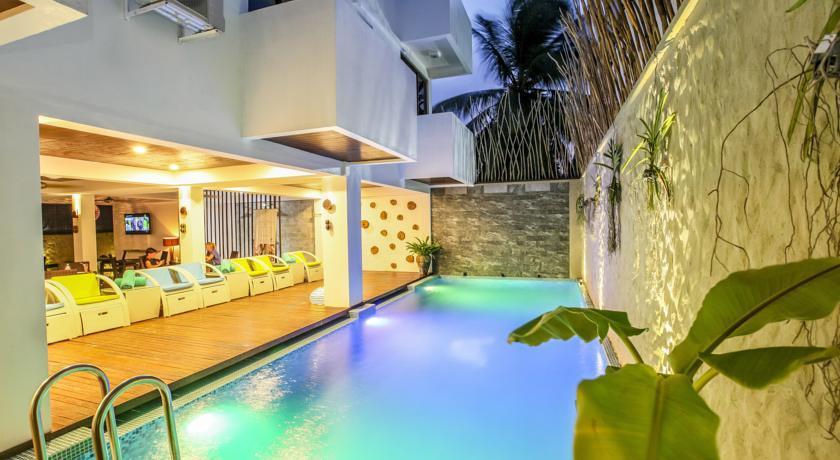 Aquzz Hotel & Spa - Maldives Maafushi Exteriör bild